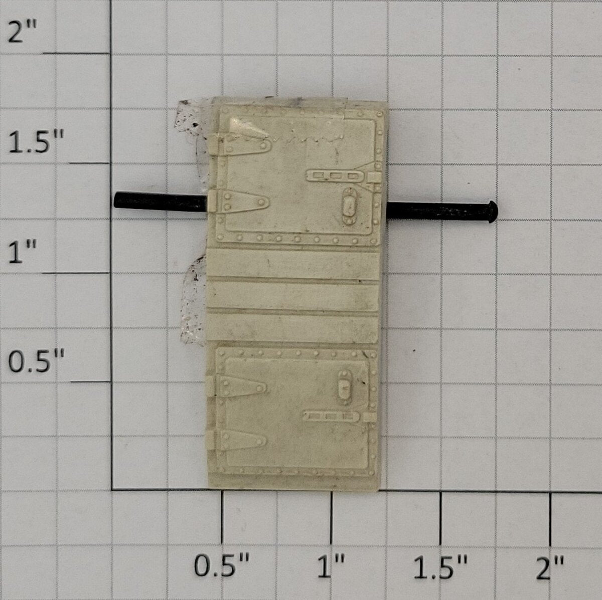 Lionel 3472-49 O Gauge Plastic Eggshell Milk Car Roof Hatch Door with Pin