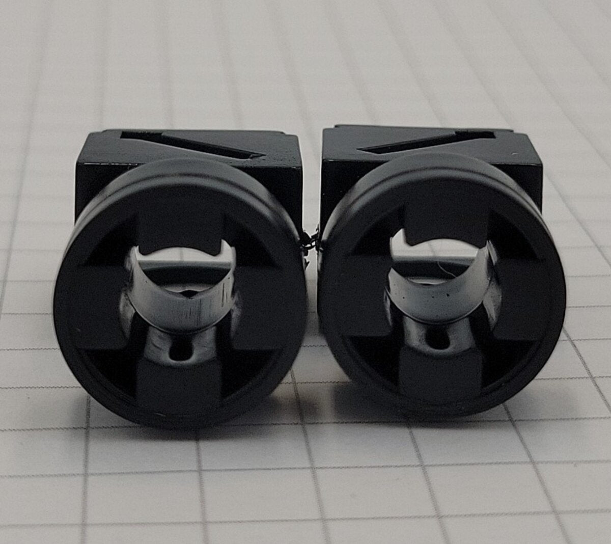LGB 1204-6 G Scale EPL Rotating Points Right and Left Lantern Covers (Bag of 11)