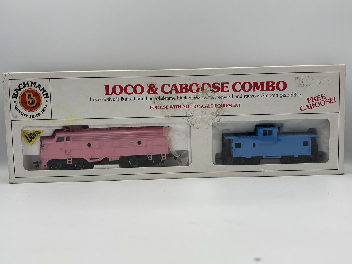 Bachmann HO Locomotive & Caboose Combo