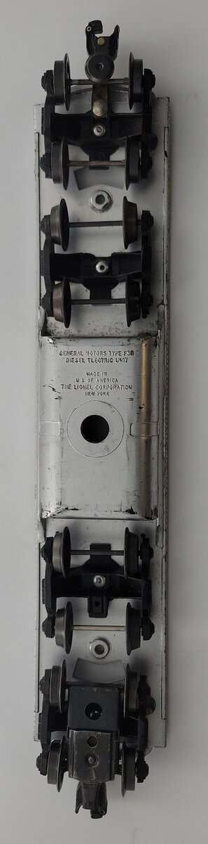 Lionel 2343-60 Silver Plastic F3 Dummy 