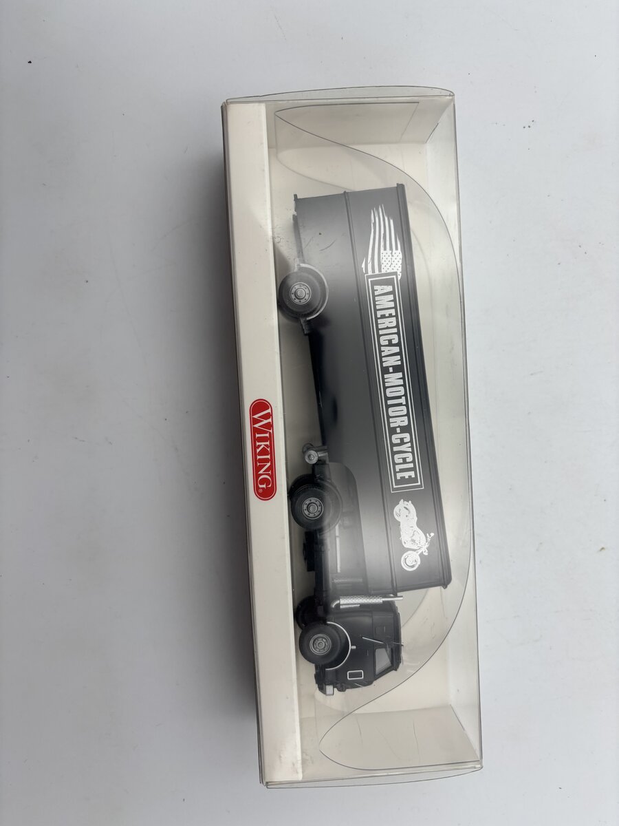 Wiking 0513 HO American-Motor-Cycle Semi-Truck With Trailer