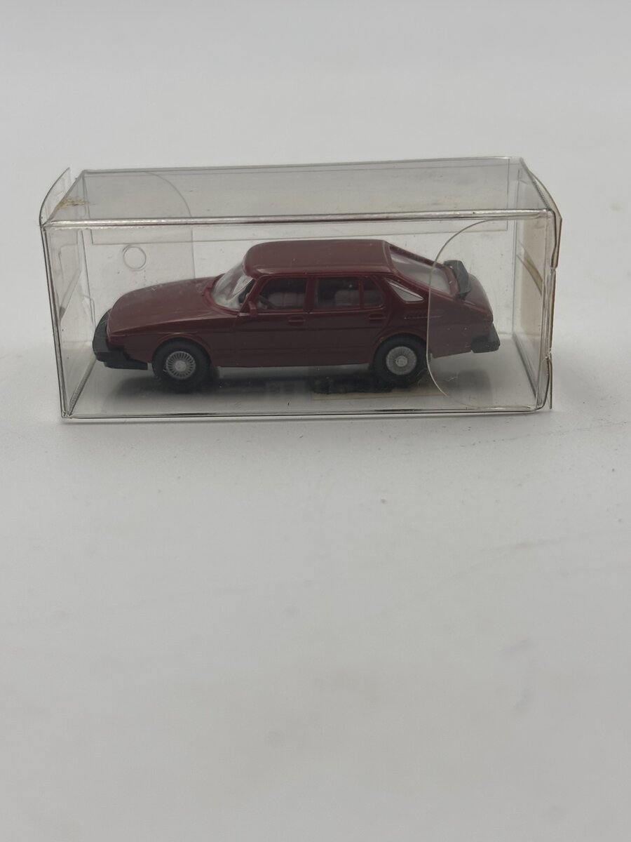 Wiking 10215 HO Saab 900 Turbo