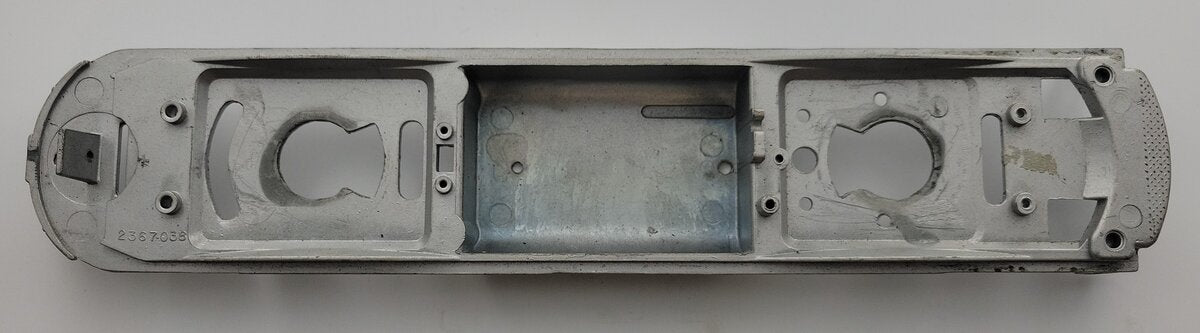 Lionel 8100-34 O Gauge Silver Painted Cast F-3 A Dual Motor Frame Assembly