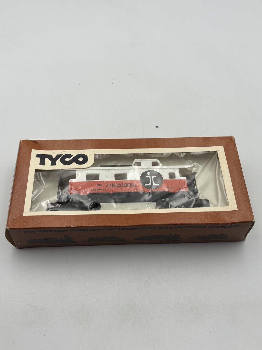 Tyco 327Z:350 HO 8 Wheel Caboose Illinois Central