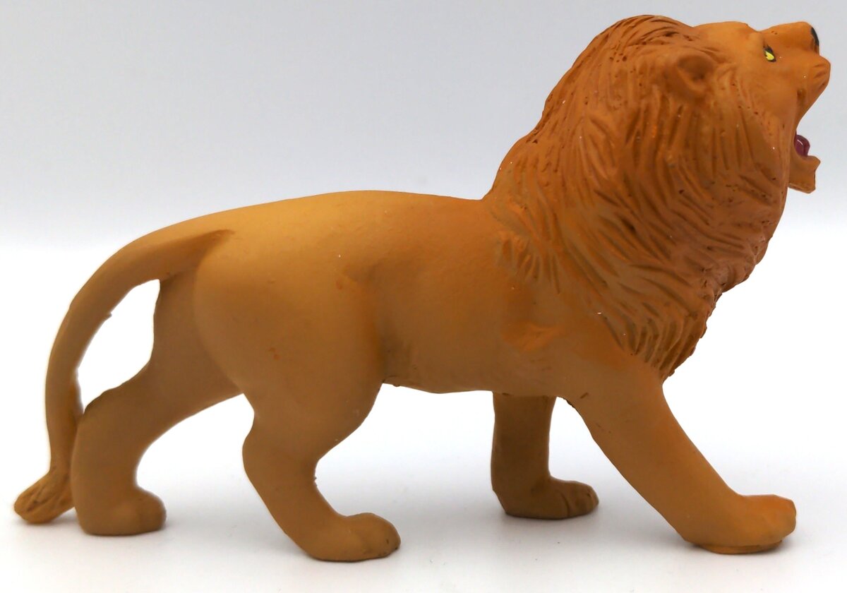 MTH 991202 O Scale Tan Circus Lion Figure