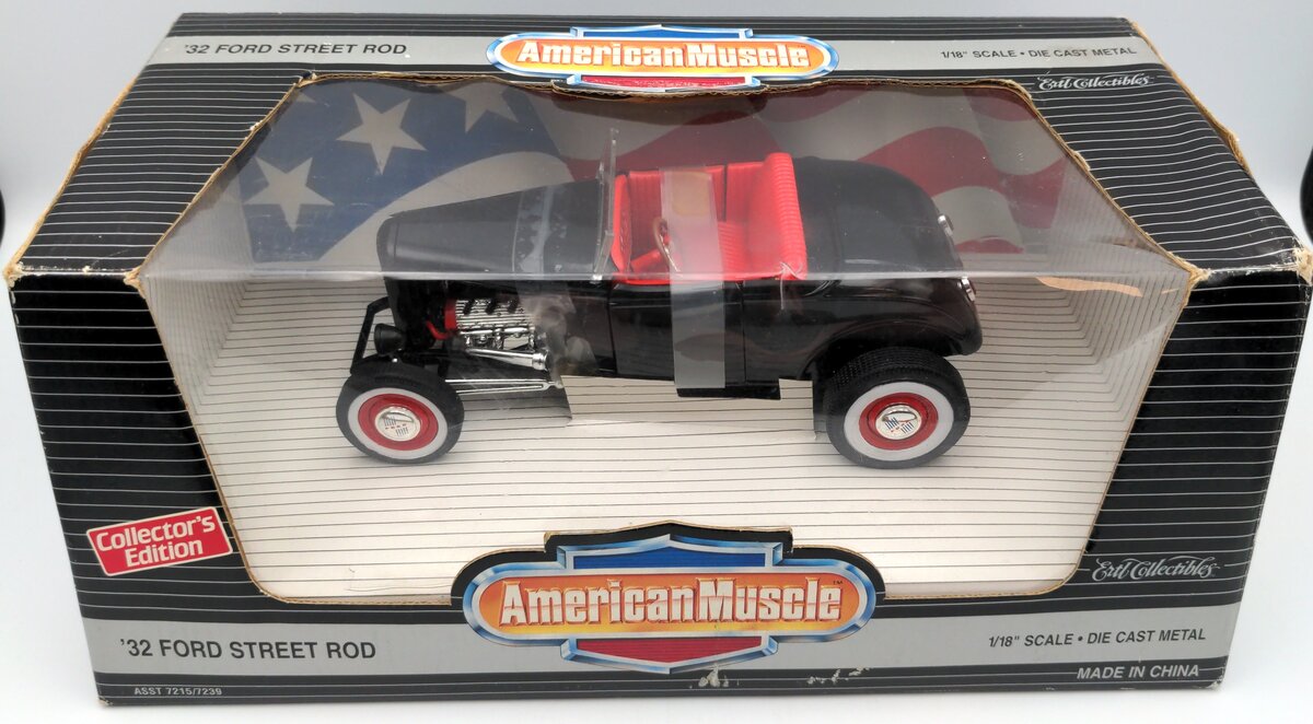 American Muscle 7239 1:18 1932 Ford Street Rod Diecast Model (Black)
