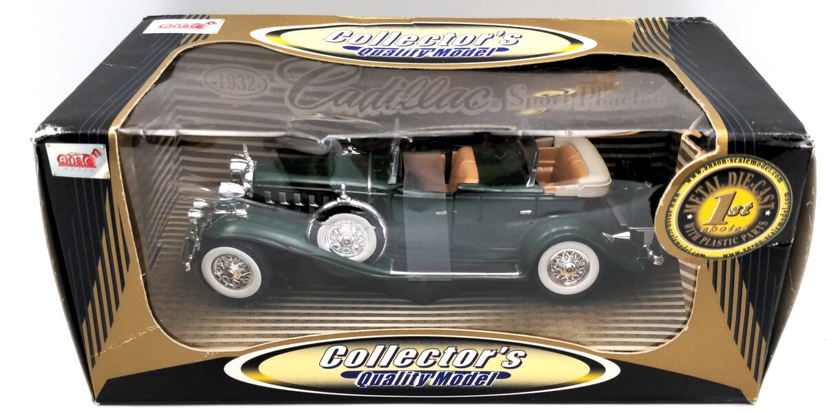 Anson 10103 1:32 1932 Cadillac Sport Phaeton Diecast Model (Green)