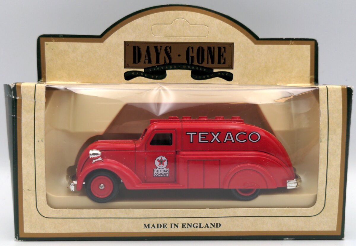 Lledo DG78001 1939 Texaco Dodge Streamliner