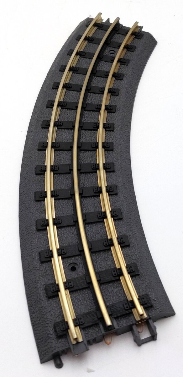 MTH 40-1002 Curved 0-31 Realtrax Full Curve Hollow Rails