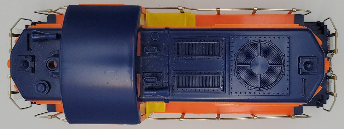 RMT 994041-1 O Gauge Chessie System Beep Diesel Locomotive Body Shell #2003