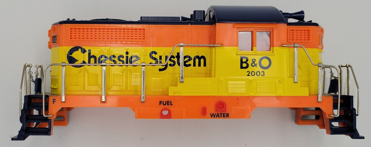RMT 994041-1 O Gauge Chessie System Beep Diesel Locomotive Body Shell #2003
