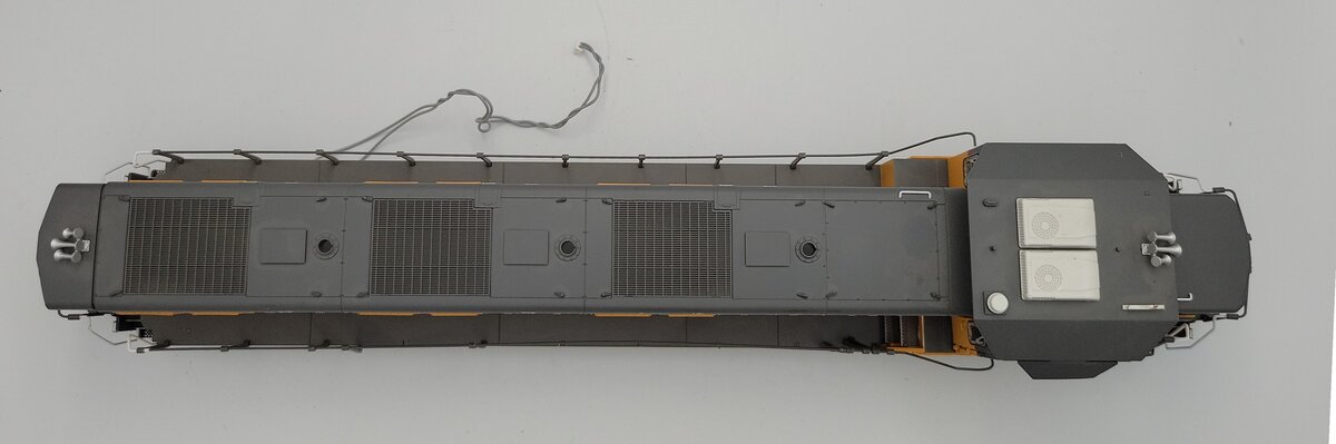 Lionel 2706-1 O Gauge Union Pacific Diesel Legacy Genset Switcher Shell #2706