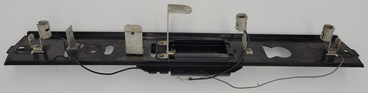 Lionel 400-35-1 Budd Car Frame w/ Wired Lamp Sockets and Battery Cover