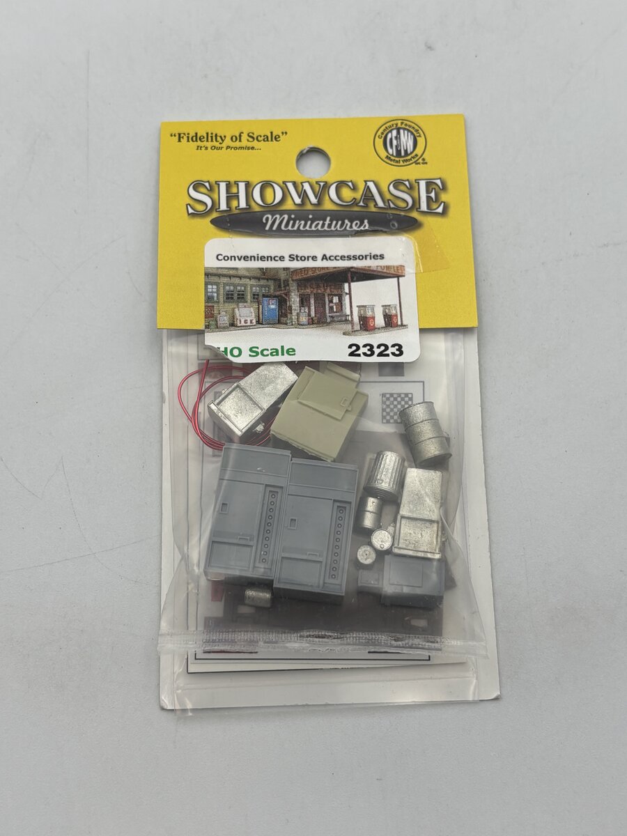 Showcase Miniatures 2323 HO Scale Convenience Store Accessories