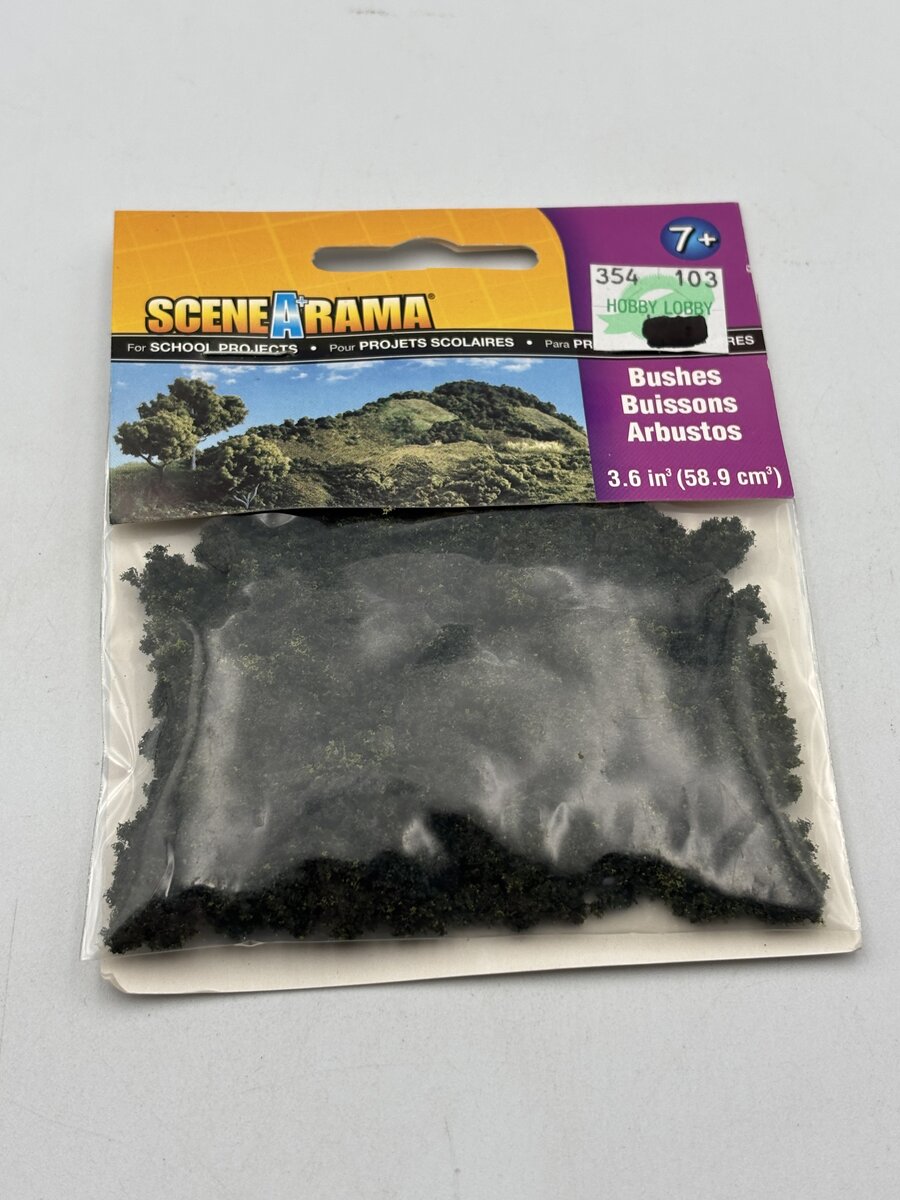 SceneArama Bushes 3.6in (58.9cm)