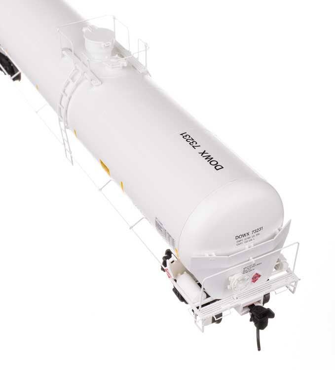 Walthers 920-100768 HO DOWX 55' Trinity Modified 30,145-Gal Tank Car RTR #73231