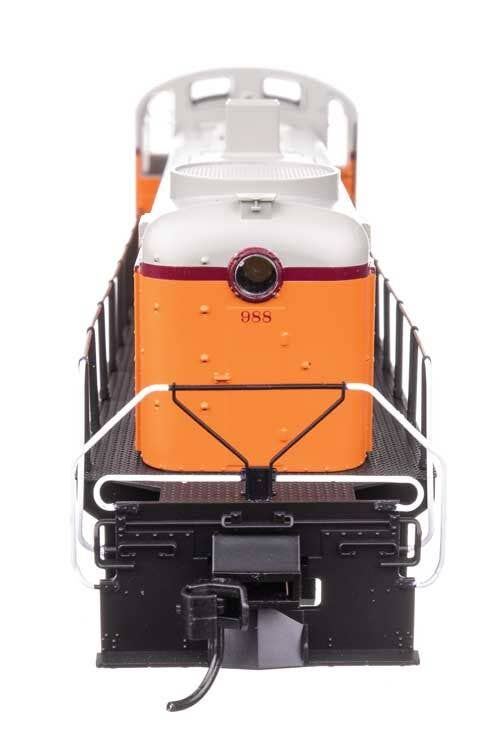 Walthers 910-10716 HO Milwaukee Road Alco RSC-2 Diesel Locomotive DC #988