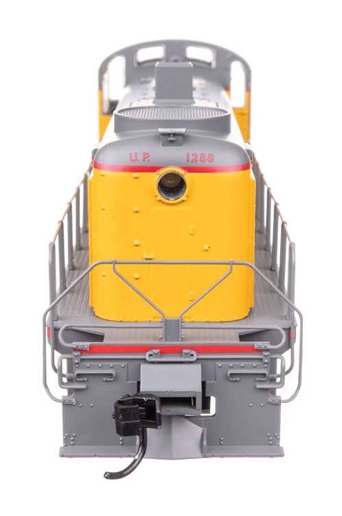 Walthers 910-10725 HO Union Pacific Alco RSC-2 Diesel Locomotive DC #1288