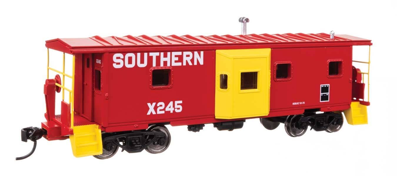 Walthers 910-8680 HO Southern Railway International Bay Window Caboose RTR #X245