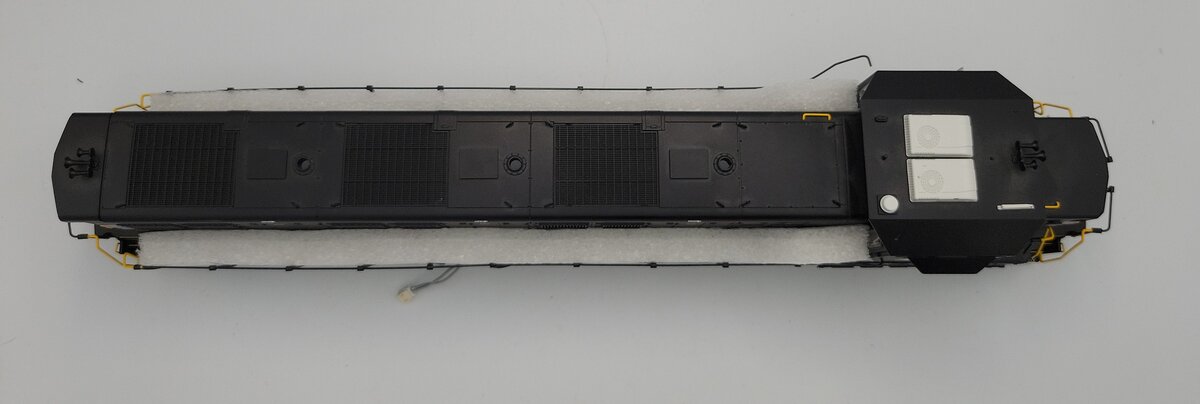 Lionel 2133120 O Gauge Norfolk Southern Legacy Genset Diesel Switcher Shell #301