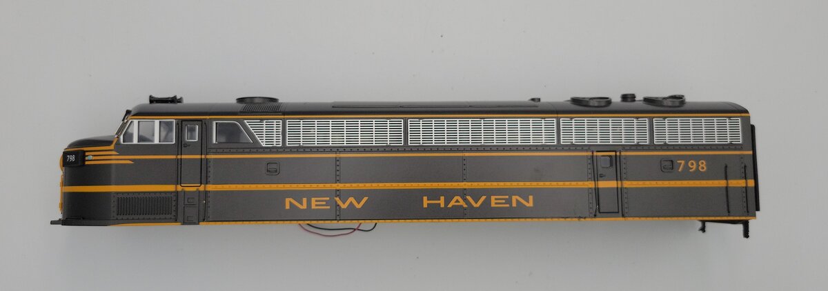 Lionel 798-1 O Gauge New Haven Legacy Liner  Diesel Locomotive #798