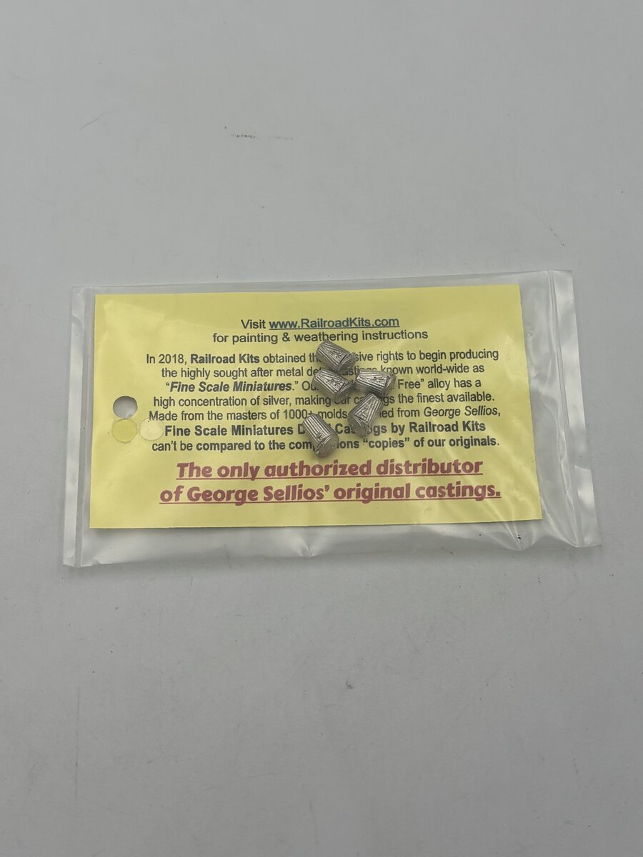 Fine Scale Miniatures Full Trash Barrel Detail Casting
