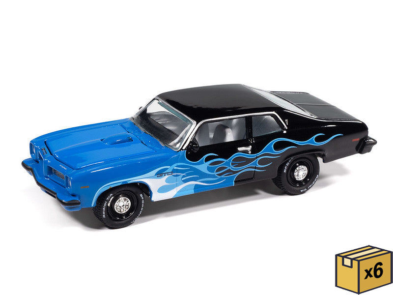 Johnny Lightning JLSP405-B-CASE 1:64 Black w/Blue Flames 1974 Pontiac GTO