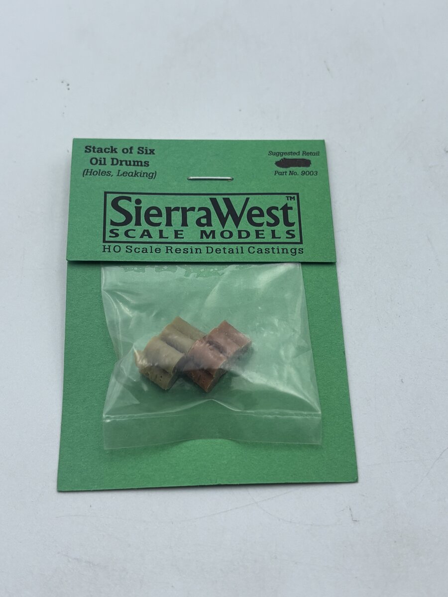 Sierra West 9003 HO Scale Stack Of Six Oil Drums (Holes, Leaking)