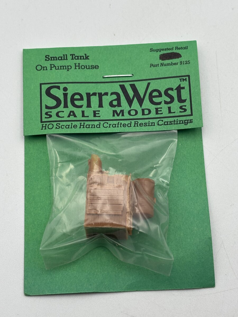 Sierra West 9125 HO Scale Small Pump On Pump House