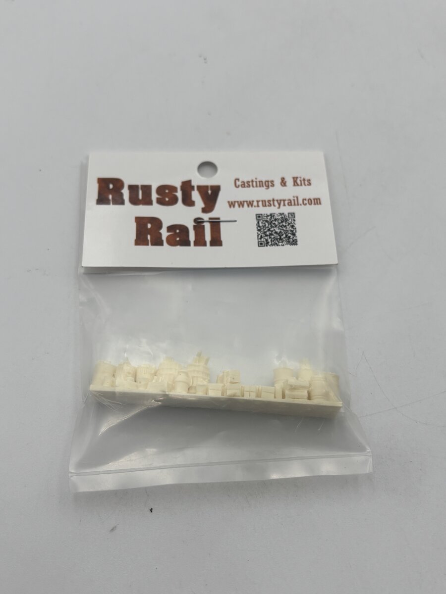 Rusty Rails HO Scale Small Barrels & Crates Castings Resin Kit