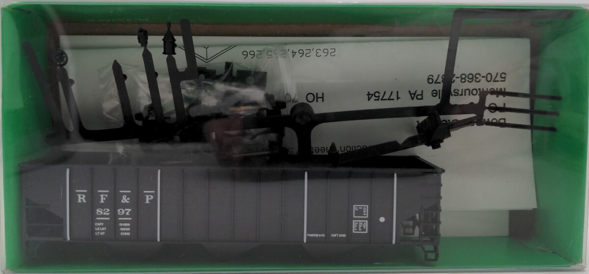 Bowser 8297 HO Scale Richmond, Fredericksburg & Potomac 14 Panel Hopper Kit