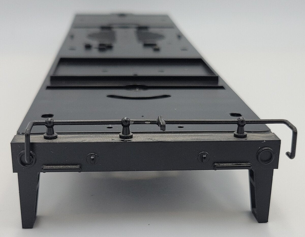 MTH DF-1230006A One Gauge Hudson 4-6-4 Tender Frame w/ Water Scoop and Brake