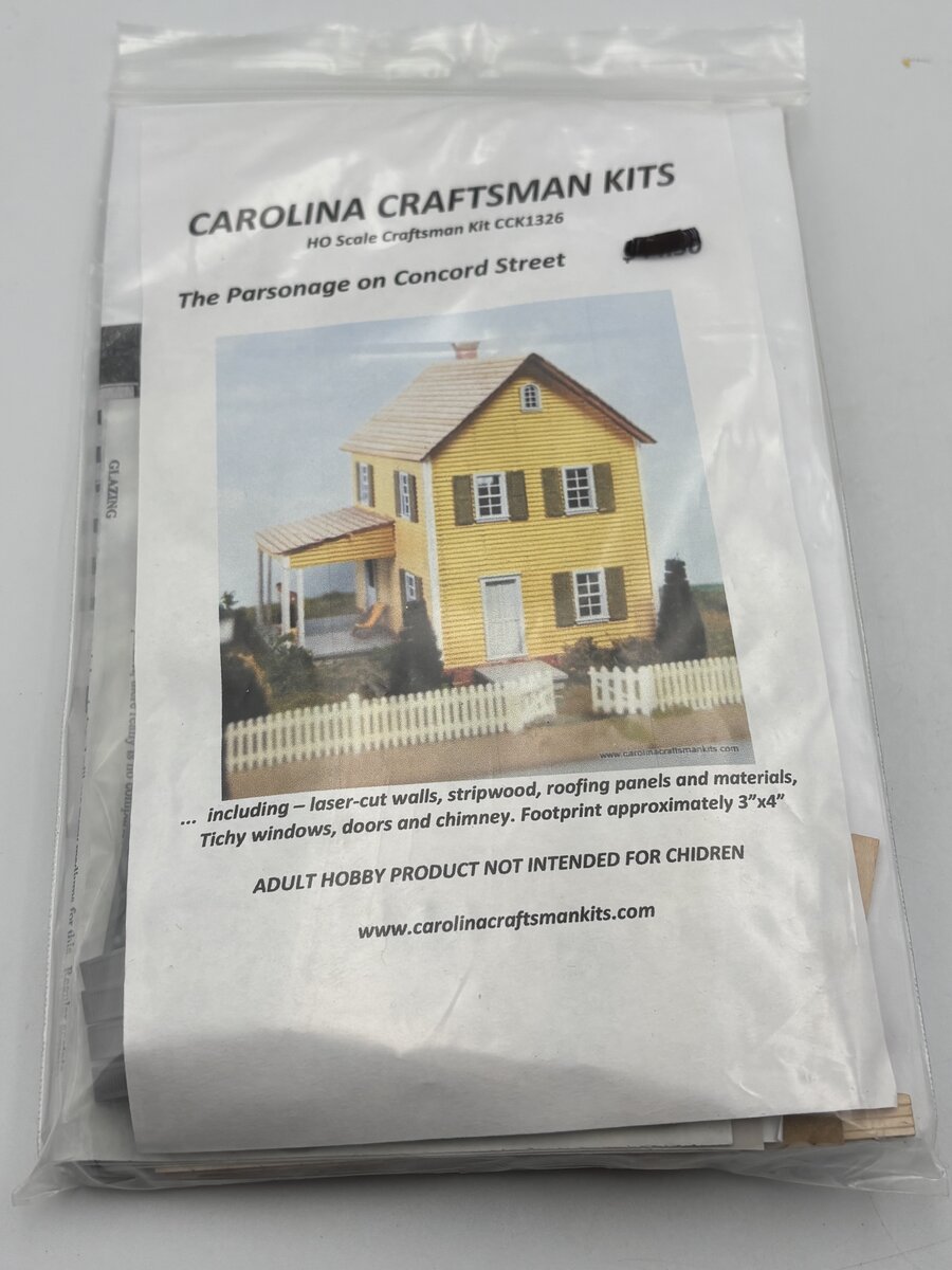 Carolina Craftsman CCK1326 HO Scale The Parsonage On Concord Street Build Kit
