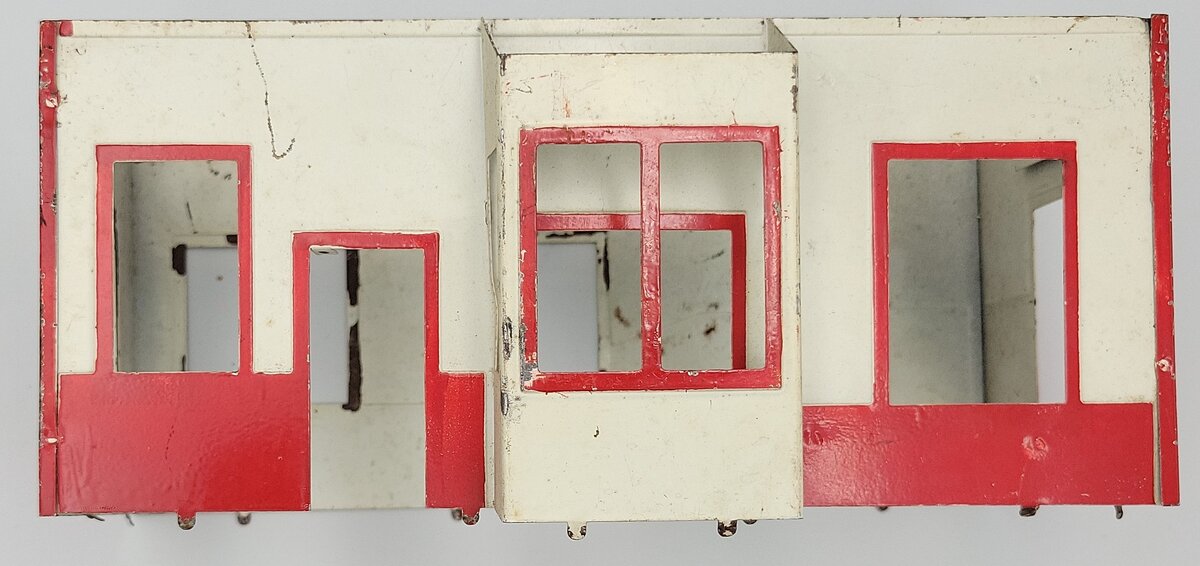 American Flyer 589 Prewar Mystic Station Tinplate Body with Window Extension