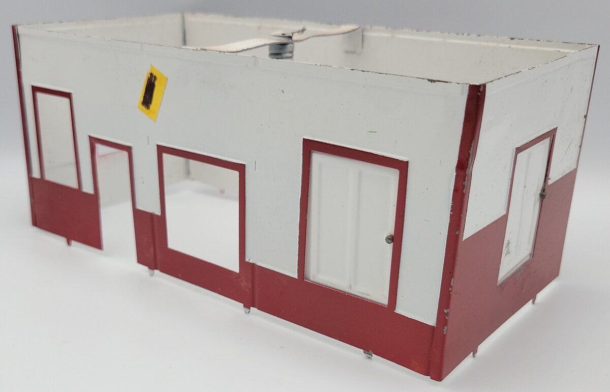 American Flyer 589 Prewar Mystic Station Tinplate Building with Socket