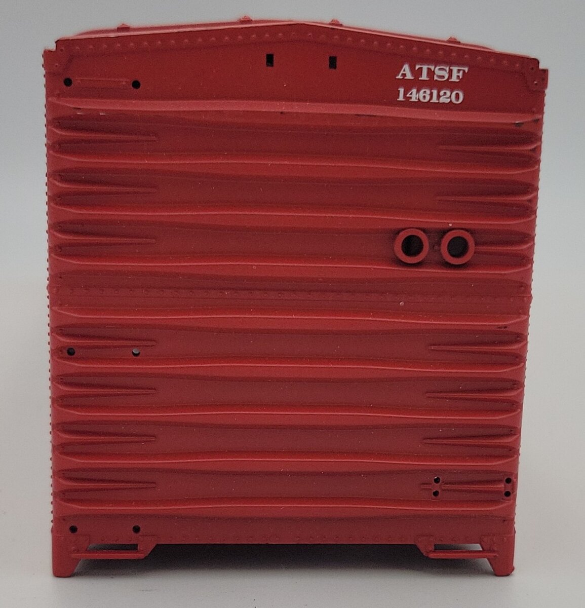 MTH 146120-2 ATSF Santa Fe Boxcar Shell without Doors