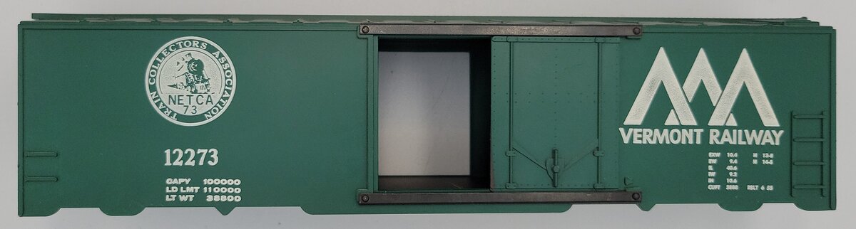 KMT 12273-1 Green Vermont Railway Boxcar Shell and Frame with Sliding Plug Doors