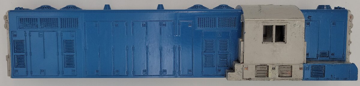 Lionel 2328-5-1 Gray and Blue Diesel Powered Shell with Lens and without Trim