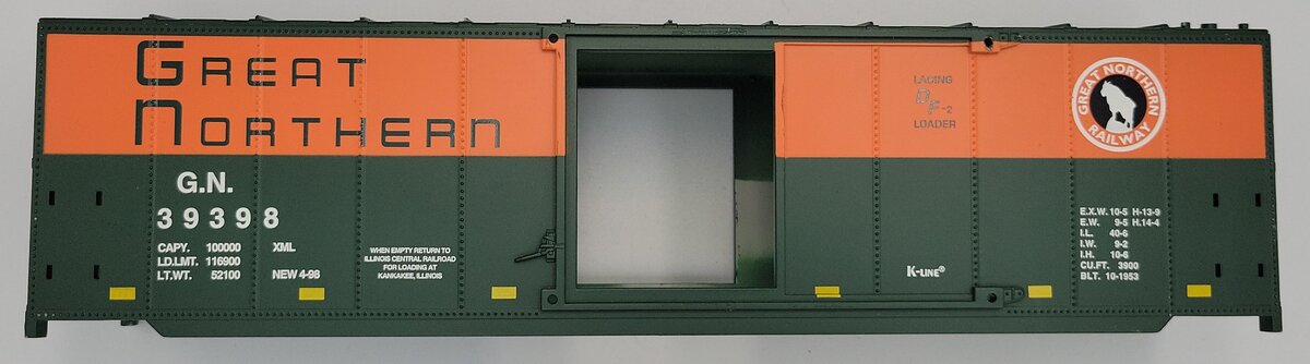 K-Line K761-1591-2 O Gauge Great Northern Boxcar Shell with Doors #39398