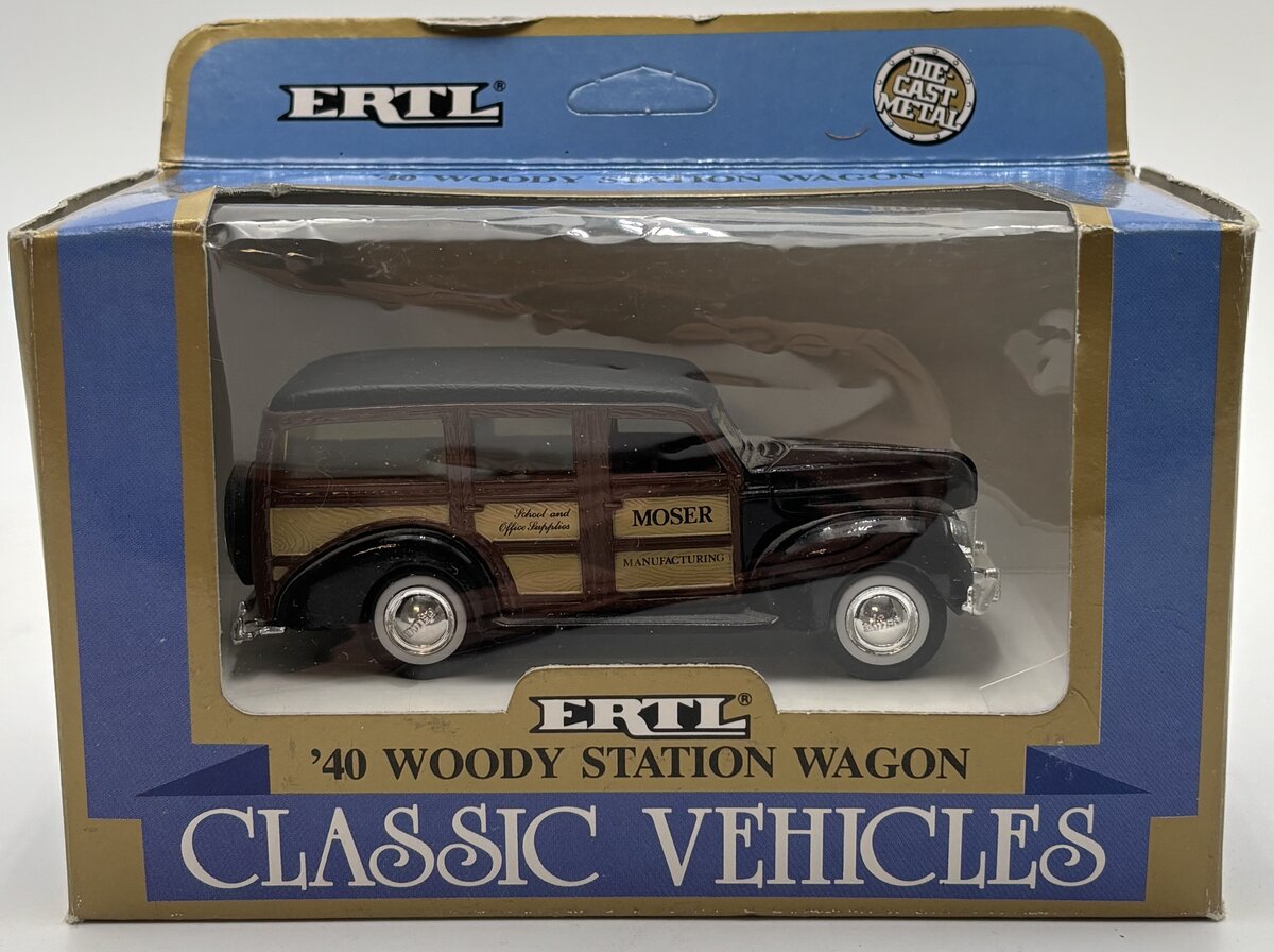 Ertl 2517 1:43 Scale Moser 1940 Ford Woody Diecast Vintage Vehicles