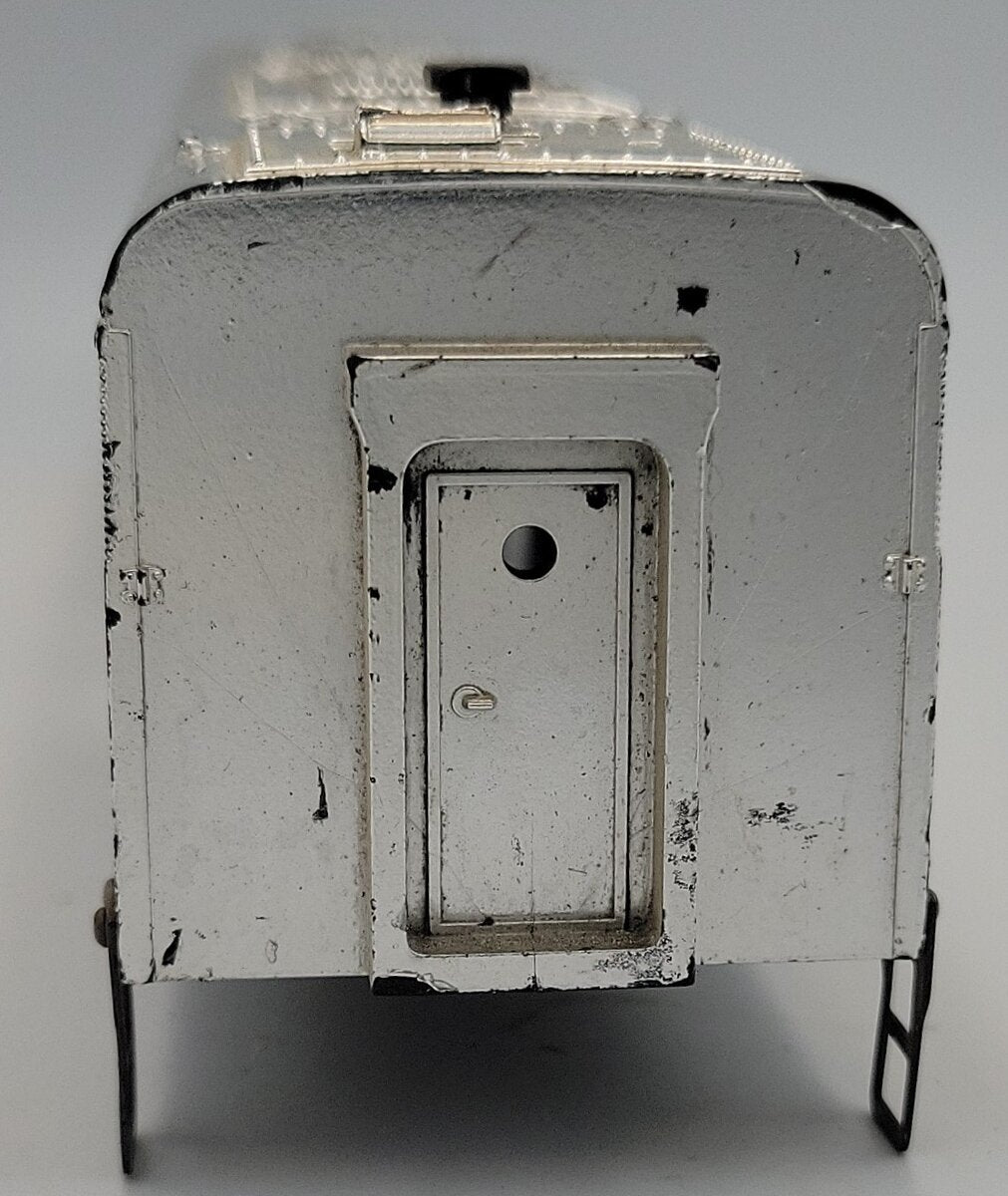 American Flyer 471 Vintage S Aluminum B-Unit Diesel Loco Shell with Steps