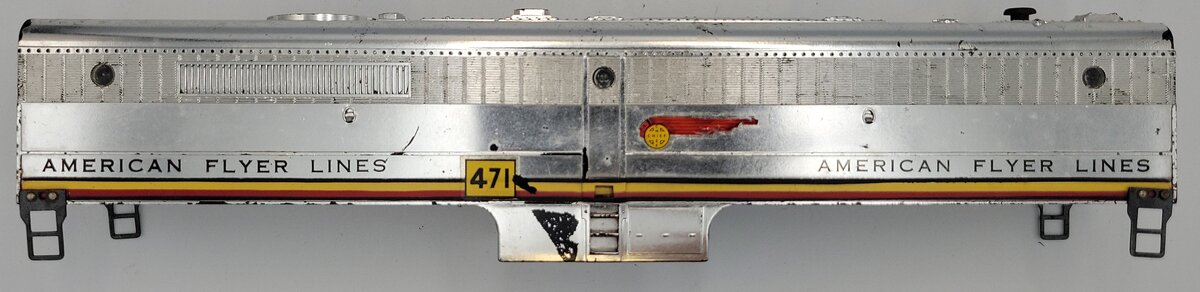 American Flyer 471 Vintage S Aluminum B-Unit Diesel Loco Shell with Steps