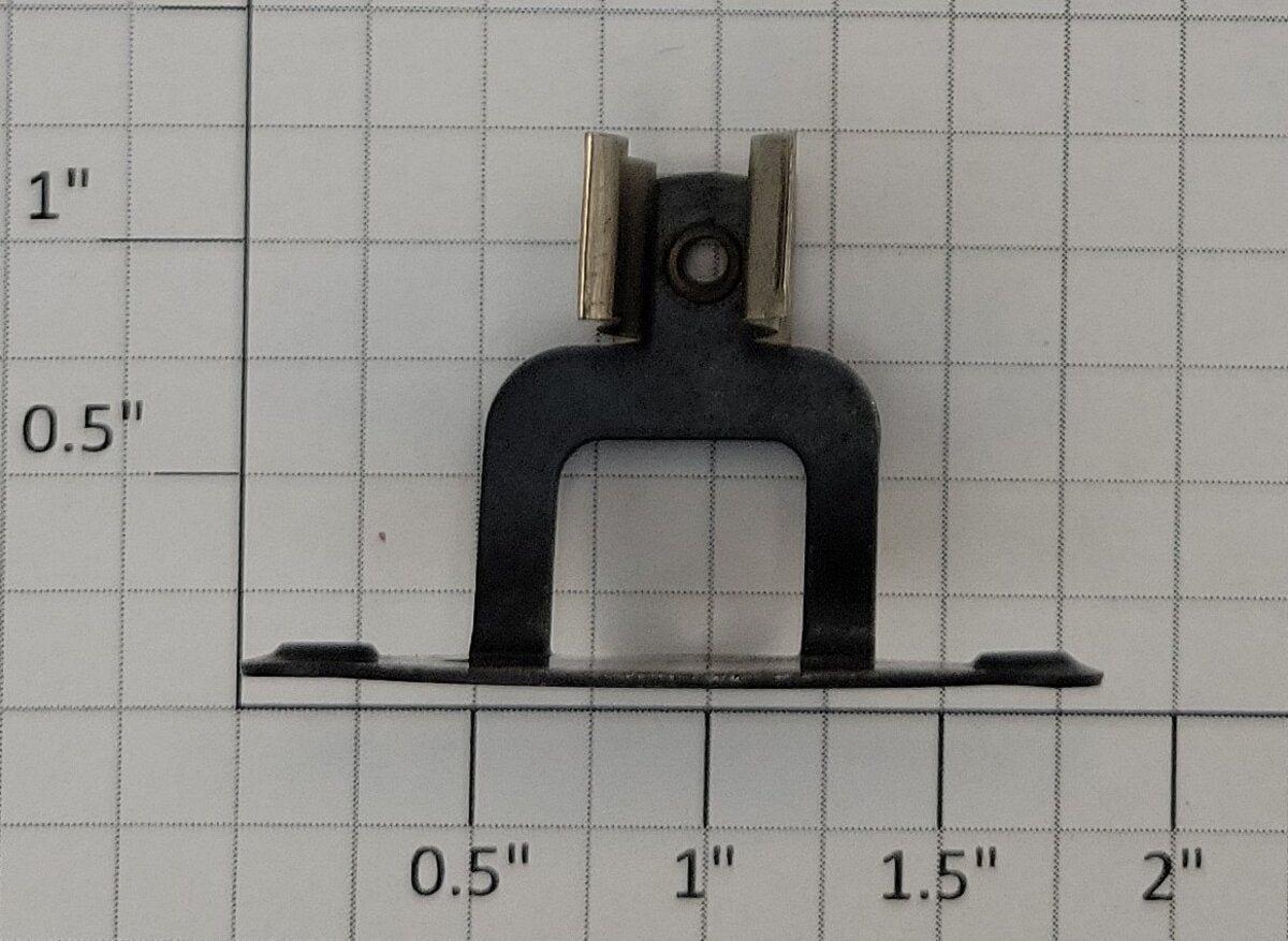 Lionel 224E-18-1 O Gauge Steam Loco Truck Plate and Lamp Bracket Assembly
