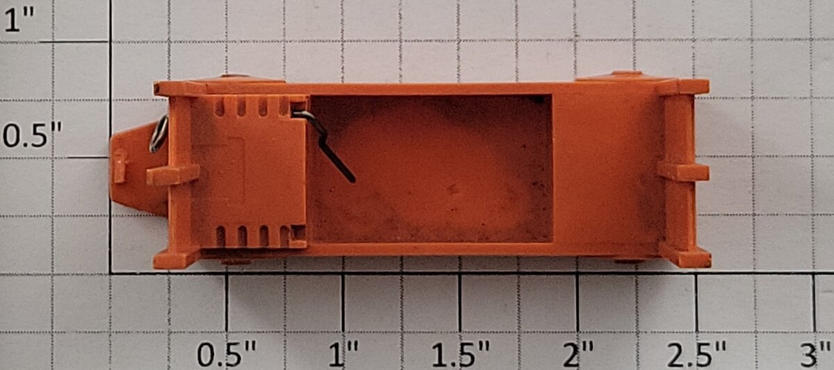 Lionel 356-35 Orange Baggage Cart Truck without Figure