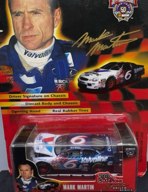 Racing Champions 06100-04134 1:64 Scale Valvoline # 6 Mark Martin Diecast Car