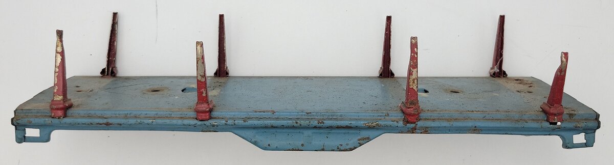 Lionel 511-1A Standard Gauge Blue Prewar Lumber Car Frame without Couplers