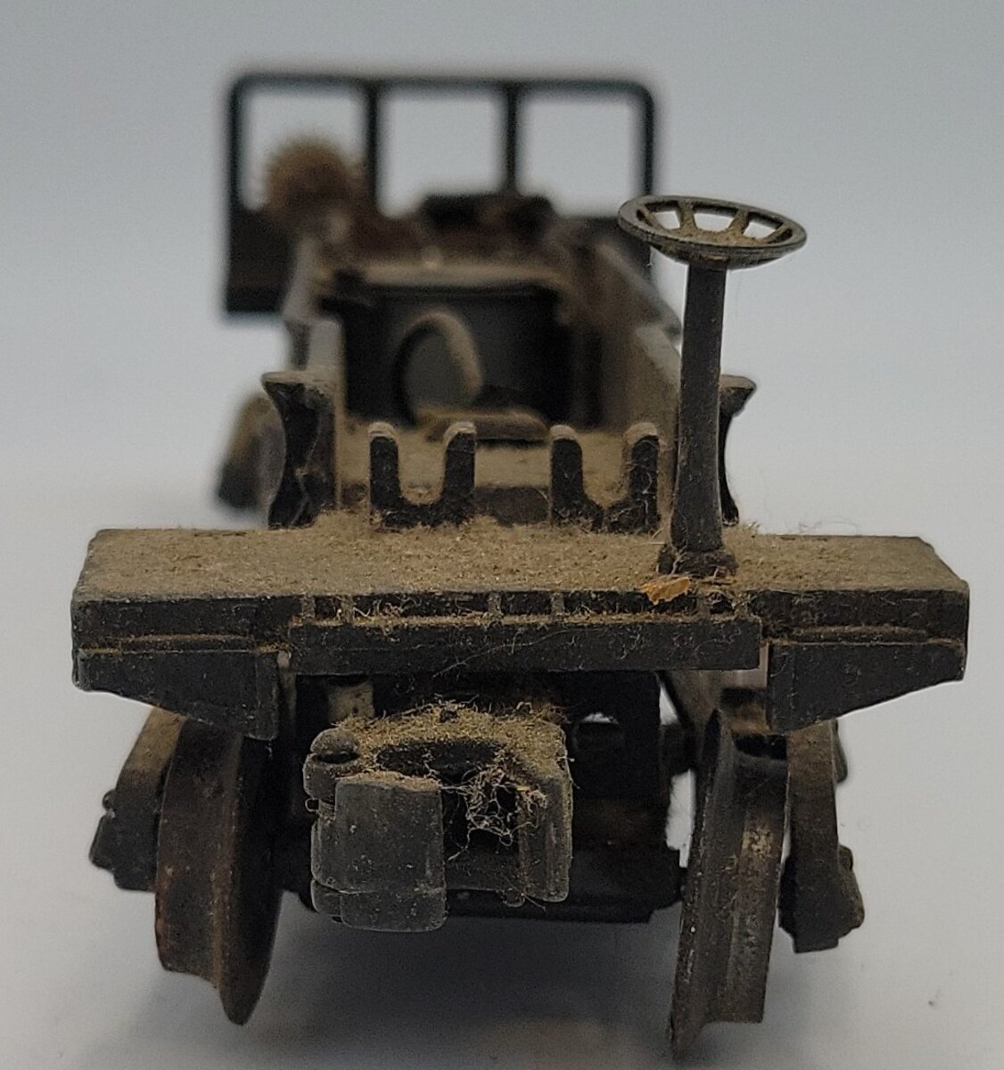 Lionel 3459-4 O Gauge Ore Dump Car Frame with Coil Operating Coupler Trucks