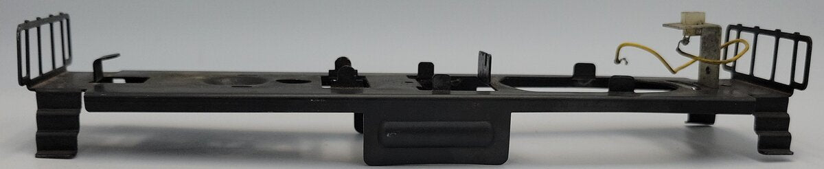 Lionel 633-5 O Gauge Diesel Switcher Frame with Lamp Bracket