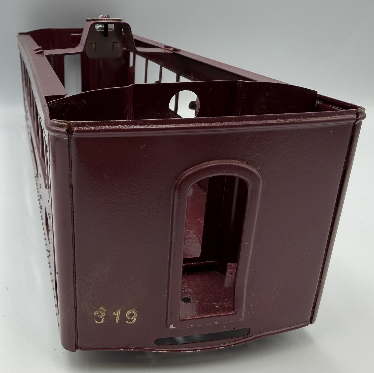 Lionel 320-3 Repainted Maroon Pennsylvania Railroad Pullman Car Body Shell
