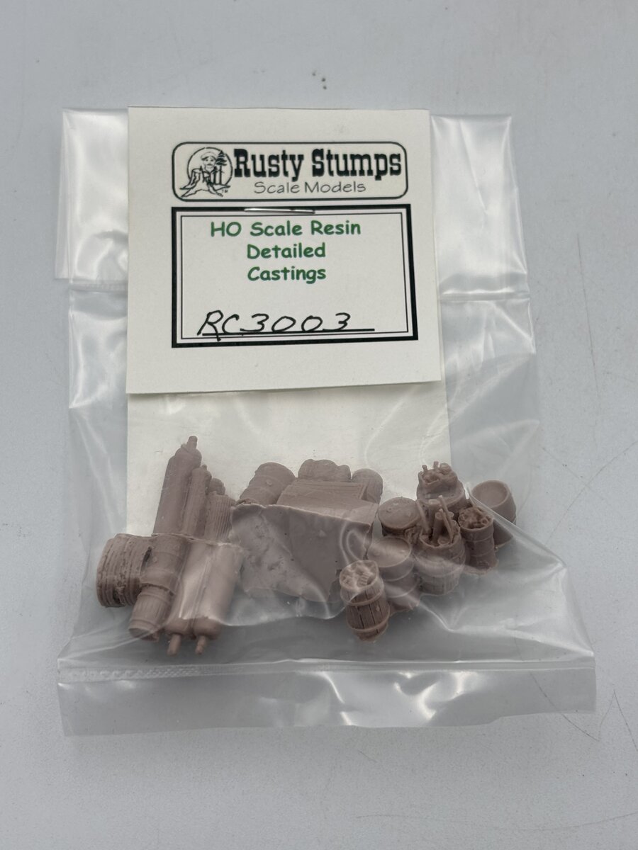 Rusty Stumps RC3003 HO Barrels, Crates & Air Canisters Scattered Resin Casting